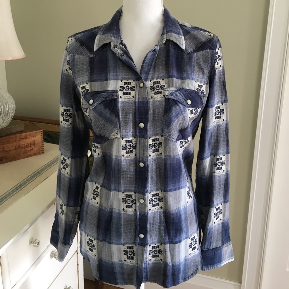 American Eagle Blue Boyfriend Fit Flannel EUC